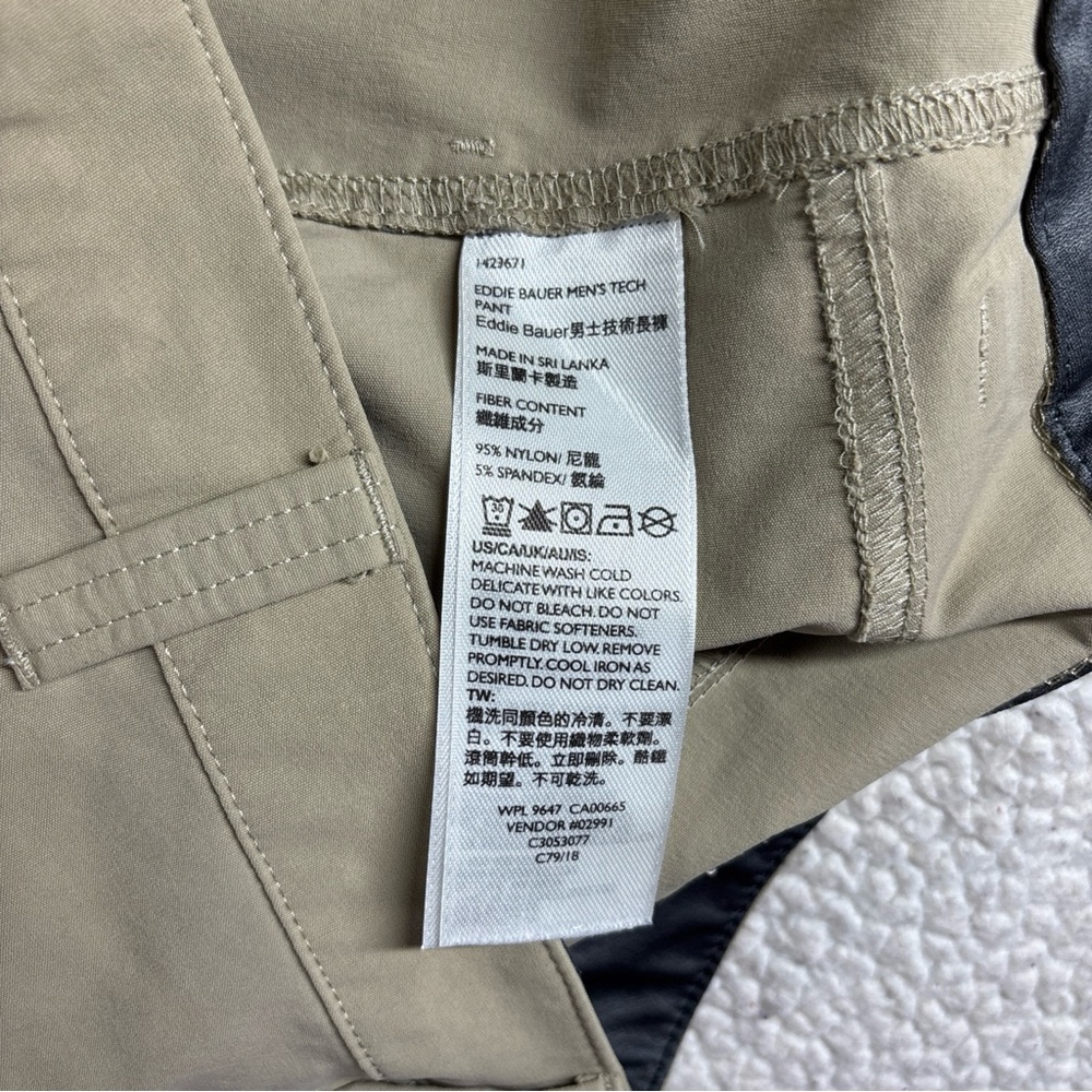Eddie Bauer Tech Pants Men Tan Size 38 x 30 Lightweight Stretch Fabric Outdoor - Picture 9 of 16